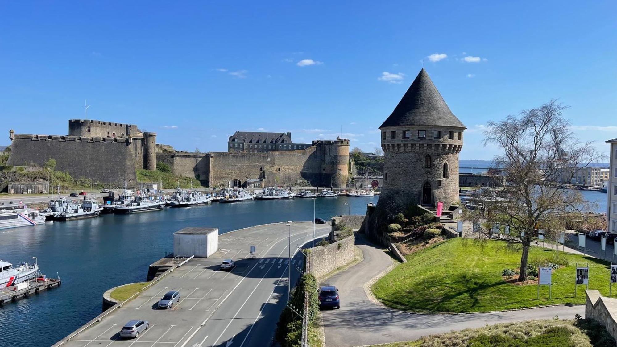 Brest And Breakfast Vue Mer ภายนอก รูปภาพ